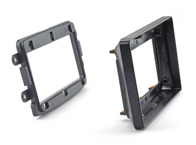 Рамка 9" INCAR RFR-FC252 RENAULT Duster 2010-2014 Duster 2021+ Sandero 14+ Kaptur (тип 1)